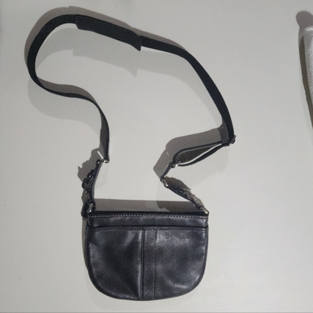 Vintage Coach Black Leather Swingpack Bag Tassel Crossbody Messenger Purse - Picture 4 of 11
